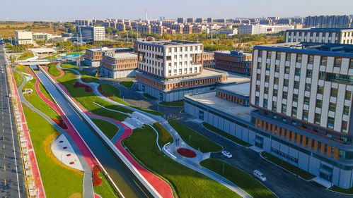 給汽車城插上雙翼 長春打造科創之城和電影之都觀察